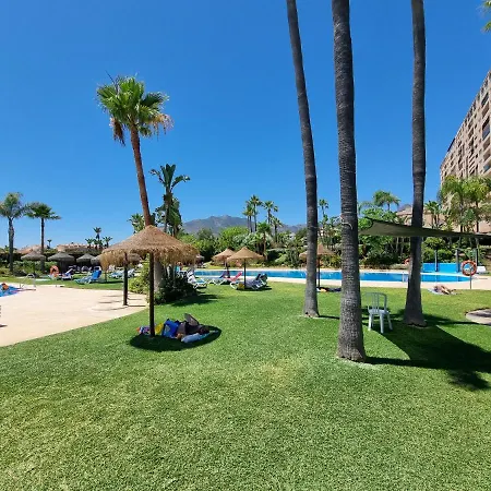 Summer House Duplex En La Playa Con Piscina Benalmádena