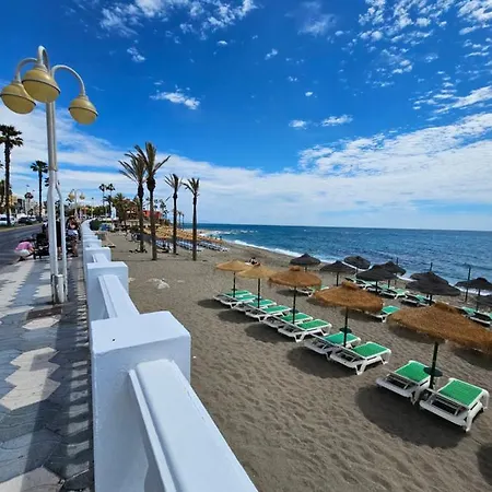 Summer House Duplex En La Playa Con Piscina Semesterbostad